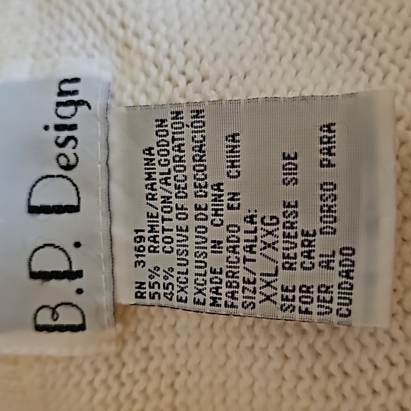 VTG BP DESIGN Poinsetta Embroidered Ugly Christmas Waistcoat Sweater Vest - Picture 8 of 9